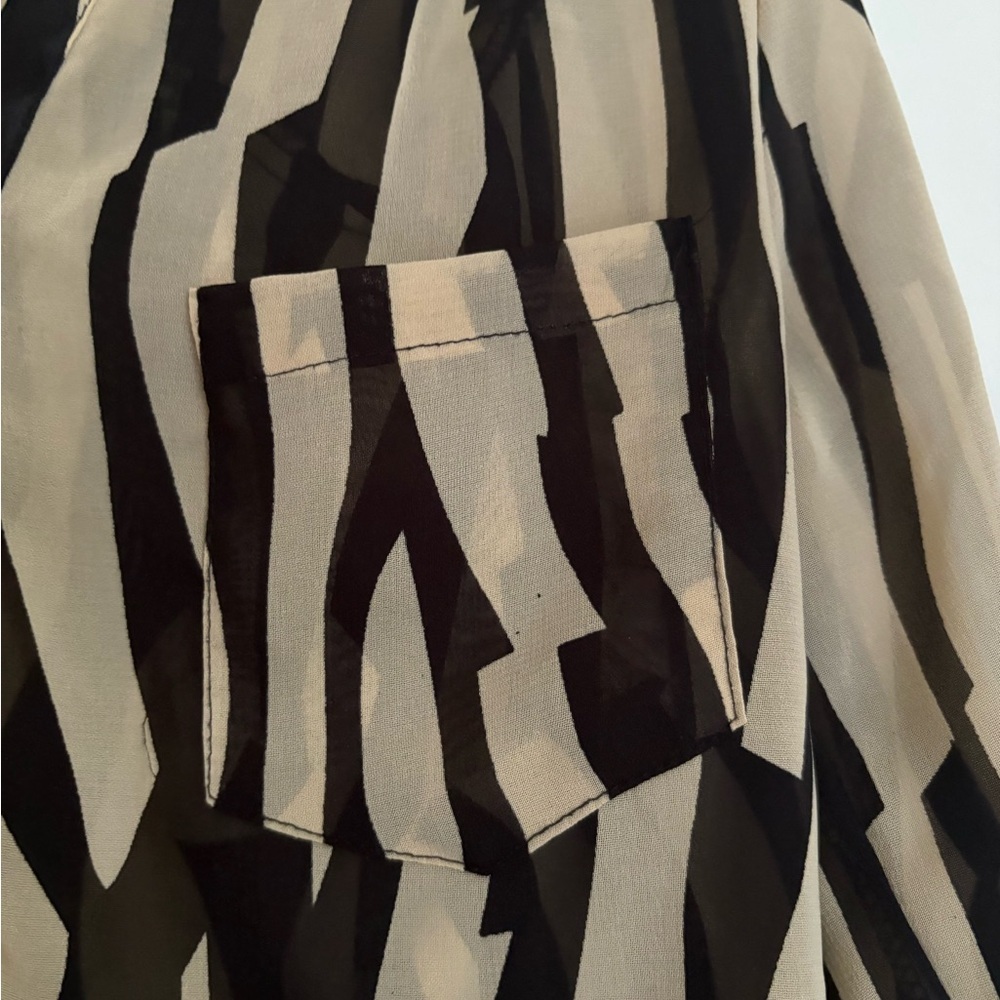 Truth Zebra Print Button Up 3/4 Sleeve Blouse Siz… - image 6